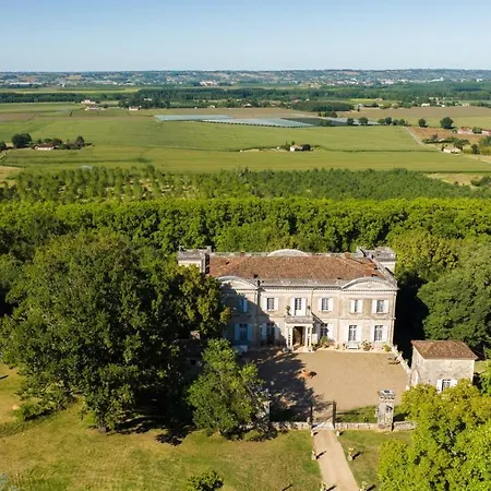 Chateau Hébergement de vacances Marcellus
