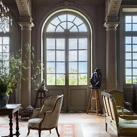 Chateau Bed & Breakfast *
