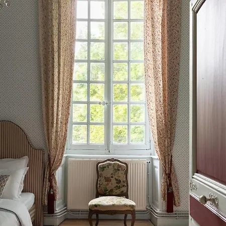 Chateau Hébergement de vacances