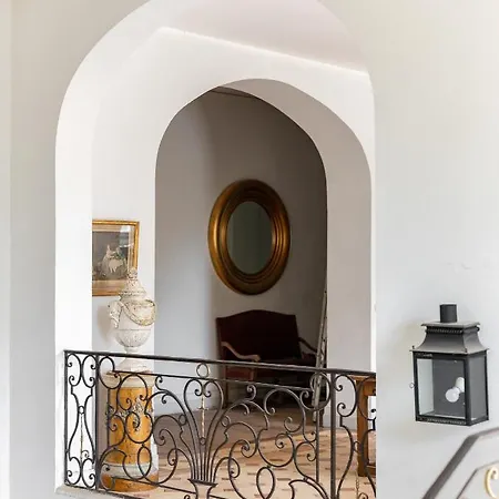 Chateau Hébergement de vacances Marcellus